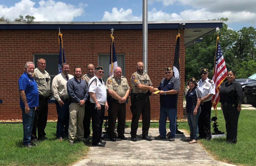 Photo of deputies and Disabled American Veterans